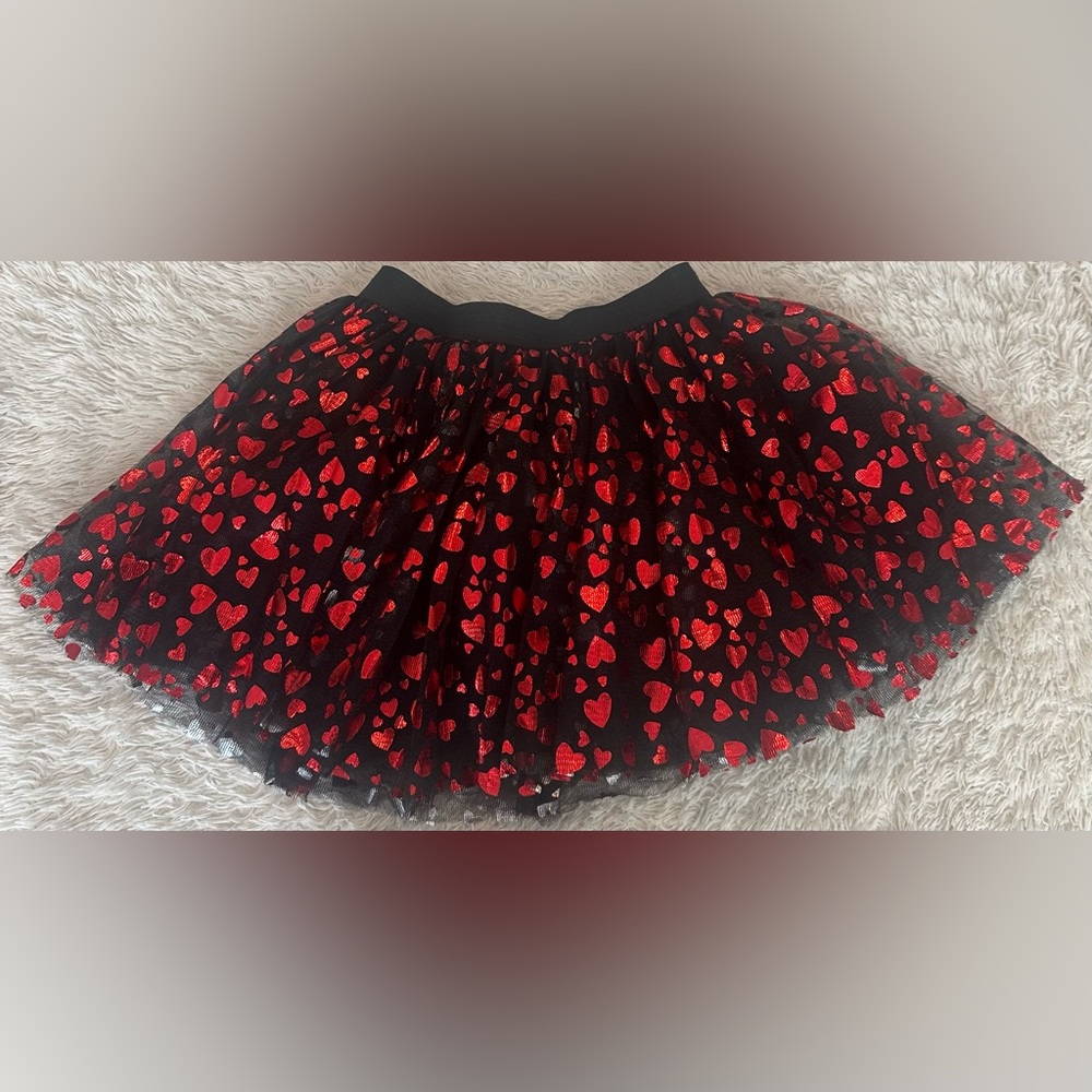 Girls Deluxe Black Tutu Skirt with Red Metallic Hearts, One Size